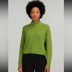 Lululemon Green Merino Wool Blend Mock Neck Sweater size-2